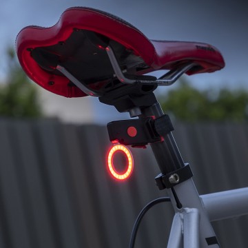LED zadné svetlo na bicykel...
